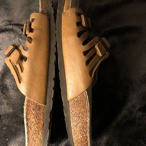 Birkenstock sandal, 37 narrow width $25